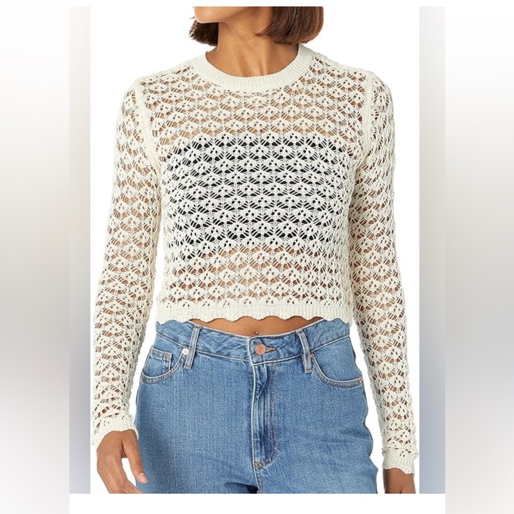 Miou Muse Crochet Cropped Sweater